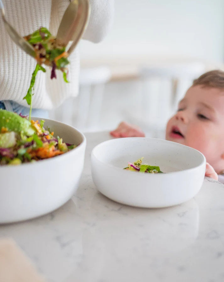 Modern Stoneware Serving Bowl – Artisan Style Serveware